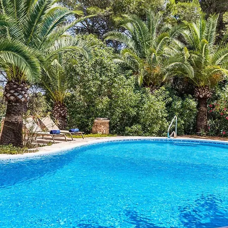 Oasis Cala With Shared Pool Apartment